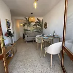 Apartmán 2 Bed Centre Next To The Beach!