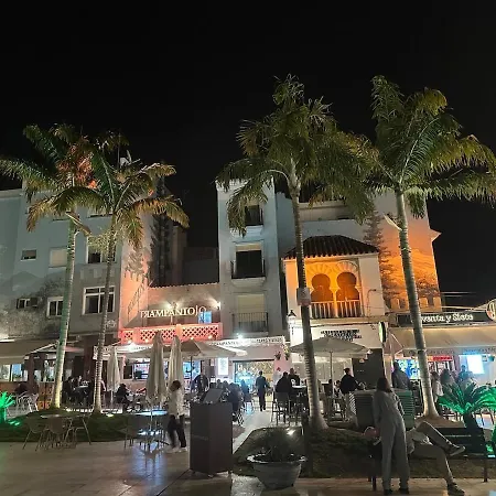 2 Bed Centre Next To The Beach! * Estepona